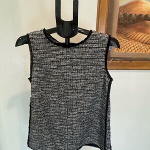 Banana Republic Black and Gray Textured Tank Top
